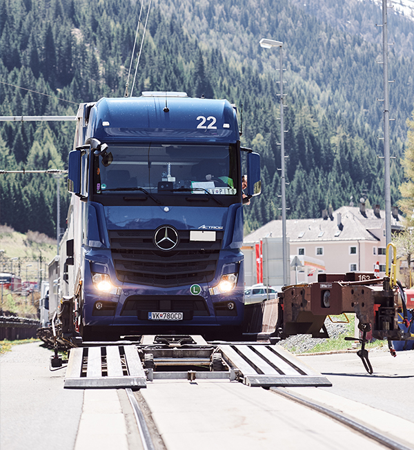 Autoroute Ferroviaire Alpine